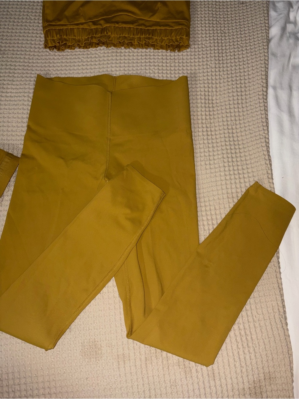 Fabletics Mustard High-Waist Leggings with Matching Crop Top Set - Picture 3 of 6